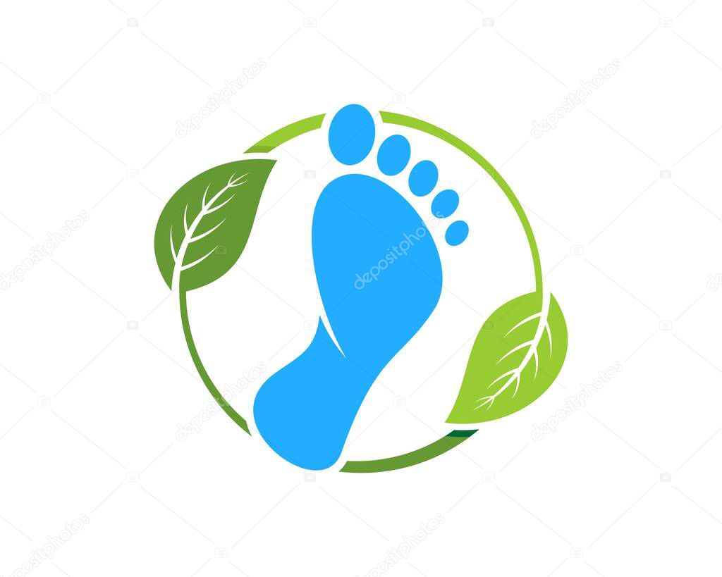 Circular nature leaf with foot care inside