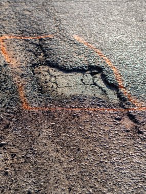 Yol problemi, yol hatası, araba sorunu, Budapeşte kış tarzı