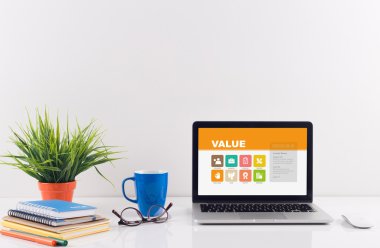 laptop ekranında değeri ile