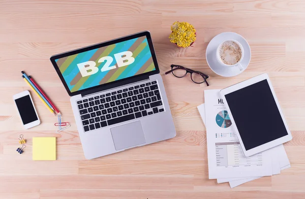 Laptop with b2b text on screen — Stock Photo, Image