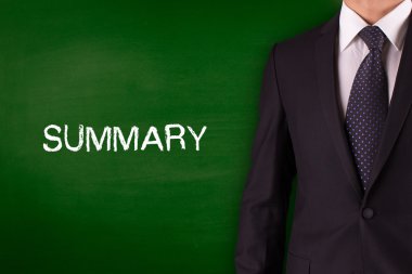 Blackboard karşı ayakta işadamı