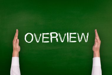 Yazı tahtası üzerinde gösterilen eller