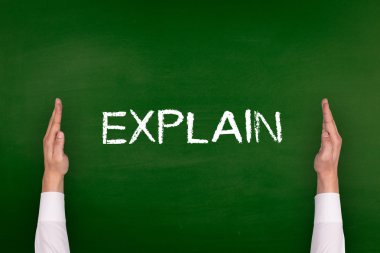 Yazı tahtası üzerinde gösterilen eller