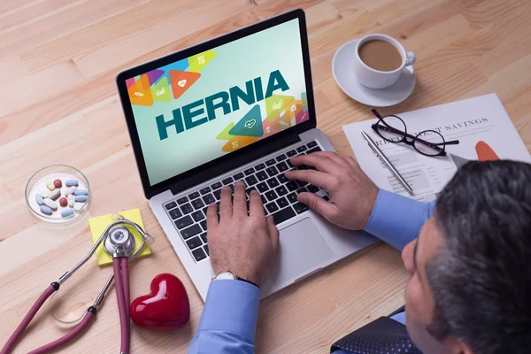 Doctor working on laptop — Stock Image Doctor working on laptop Stock Photo