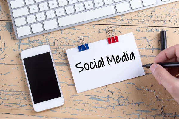 Kağıt Not Metin sosyal medya ile