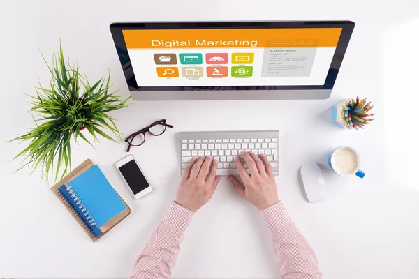 bilgisayar ekranındaki çalışma alanı