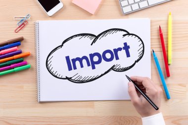 not defterinde yazıyor adam