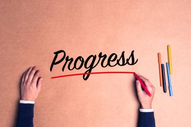 Kağıt üzerinde el yazma metin