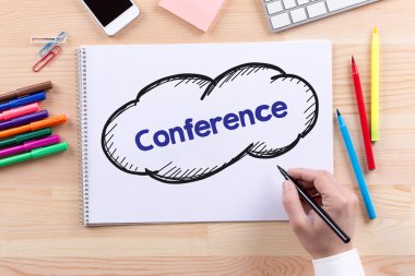 not defterinde yazıyor adam