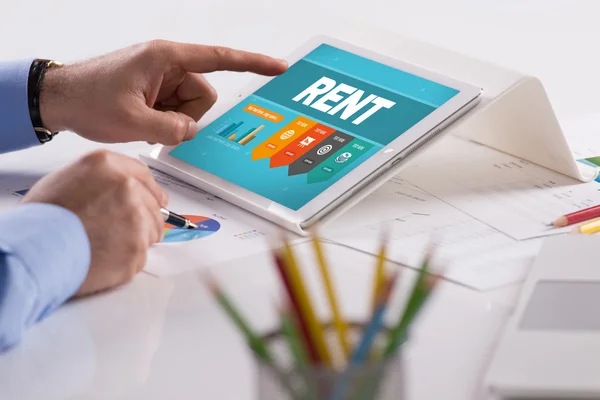 Businessman working on tablet — Stock Photo, Image