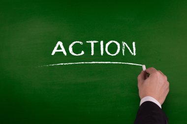 işadamı tahtaya yazma