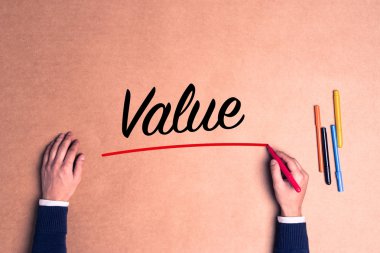 Kağıt üzerinde el yazma metin