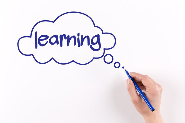 Почерк на белой бумаге
