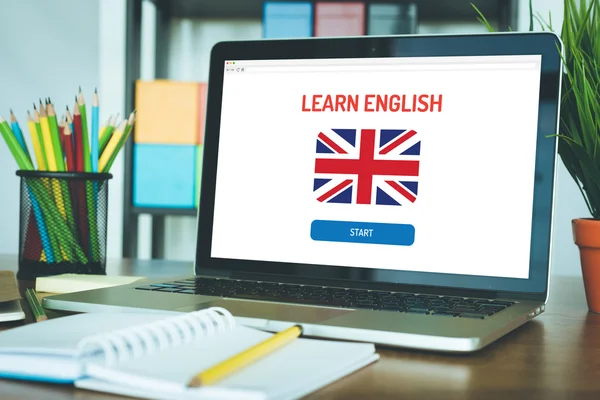 Englisch lernen auf dem Bildschirm — Stockfoto