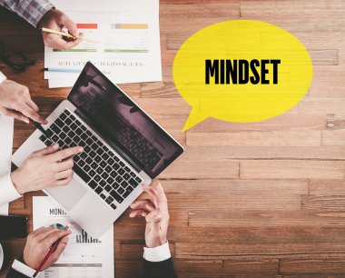 Ofiste çalışan iş ekibi. 