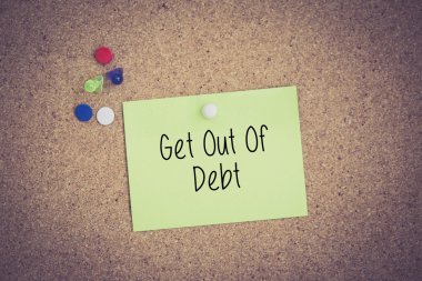 Yapışkan Not Pinboard üzerinde sabitlenmiş