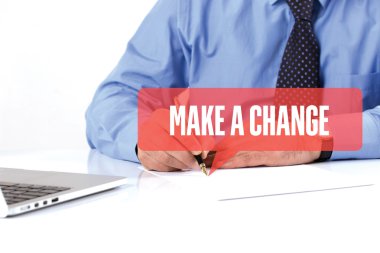 Ofiste çalışan iş adamı