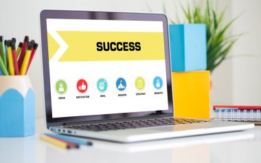 Konsept dizüstü bilgisayar ekranında