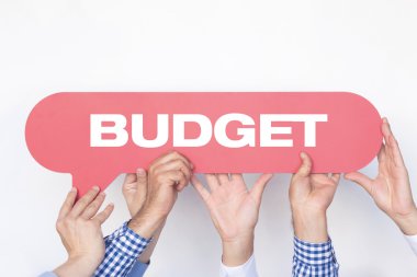 konuşma balonu tutan insanlar