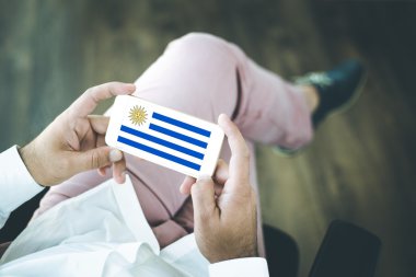 akıllı telefon kullanan kişiler