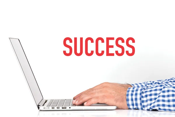 Young man working with laptop — Stock Photo, Image