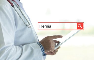 Tablet pc kullanan doktor