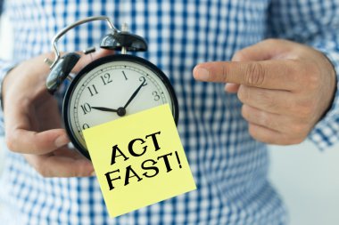 el tutma çalar saat 