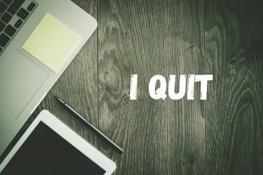  Ben istifa metin üstünde okul sırası 