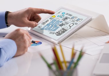 Büyük veri kavramı bir ekranda