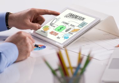 İletişim kavramı bir ekranda