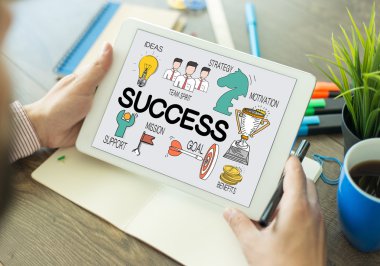  Ekran üzerinde başarı kelime. 