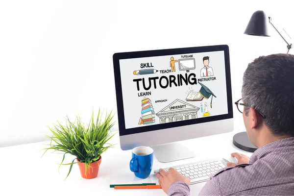 TUTORING testo sullo schermo — Foto Stock