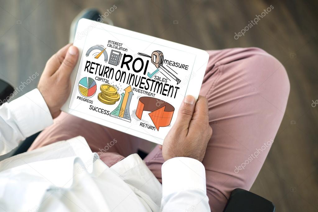  ROI return and invest text 