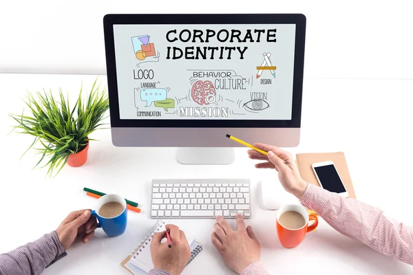 Corporate identiteit tekst op het scherm — Stockfoto