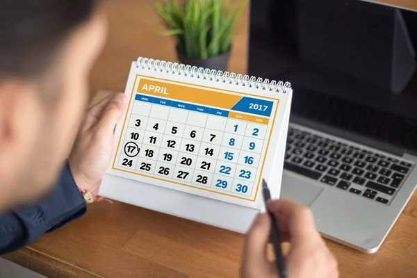 Mark on the calendar at April 17, 2017 — Stock Photo, Image