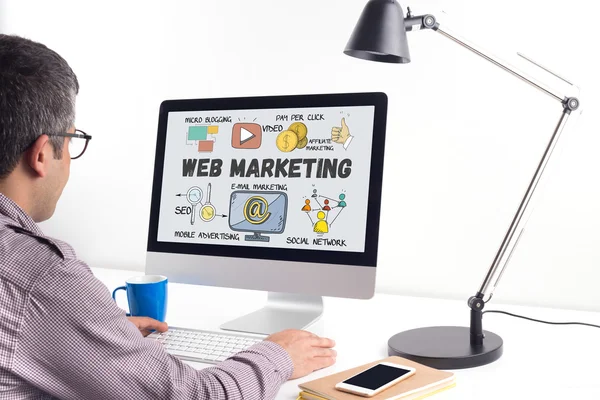 Web Marketing κείμενο στην οθόνη — Φωτογραφία Αρχείου