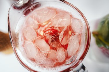 Meyve suyu ikram yakın çekim