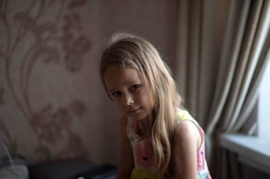 Küçük bir kızın portresi.