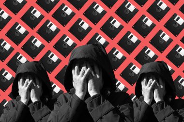 Diskete karşı kapüşonlu bir adamla kolaj