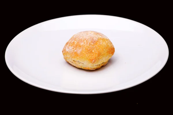 Pão de sanduíche na placa branca — Fotografia de Stock