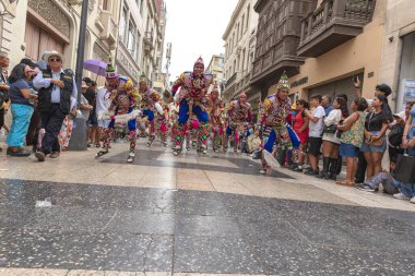 1 Şubat 2026, Lima, Peru. Dansçılar geçit töreninde Candelaria Bakiresi 'nin kutlamalarını kutluyorlar sokaklarda ve Lima' nın ana meydanında..