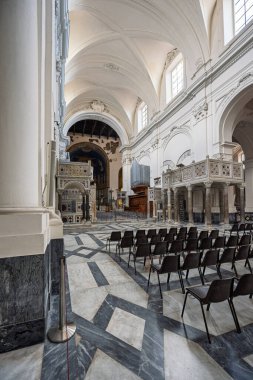 Salerno, İtalya - 18 Ekim 2025: Saint Matthew Katedrali veya Büyük Saint Gregory Katedrali (Cattedrale di San Matteo e San Gregorio Magno).