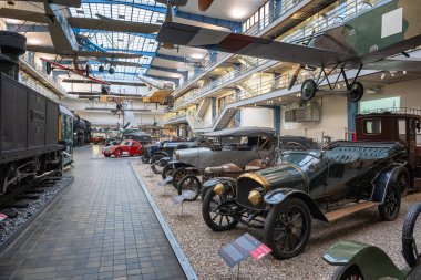 Prag, Çek Cumhuriyeti - 14 Ekim 2025: Prag 'daki Ulusal Teknik Müze