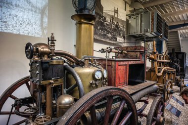 Prag, Çek Cumhuriyeti - 14 Ekim 2025: Londralı Shand Mason & Co. (1774 'te kuruldu) şirketi, 19. ve 20. yüzyılların en önemli itfaiye ekipmanları arasındadır..