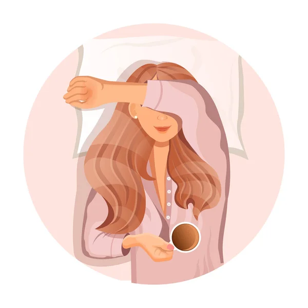 Das Junge Rothaarige Mädchen Liegt Morgens Mit Einer Tasse Kaffee — Stockvektor