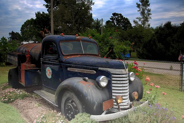 Old Route Ash Grove Missouri Restore Edilmiş Bir Sinclair Istasyonunda — Stok fotoğraf