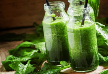 Healthy spinach smoothies