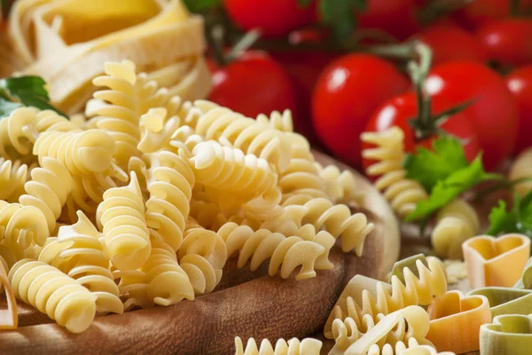 Ongekookte pasta spiraline — Stockfoto