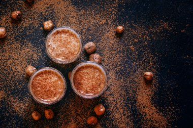 Fındıklı çikolata muz smoothie