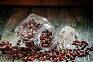 Beş biber karışımı 